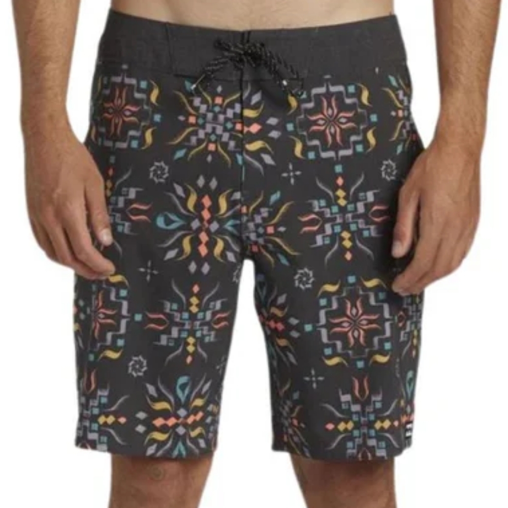 Billabong Men's Good Times Pro Boardshorts Size 32" New